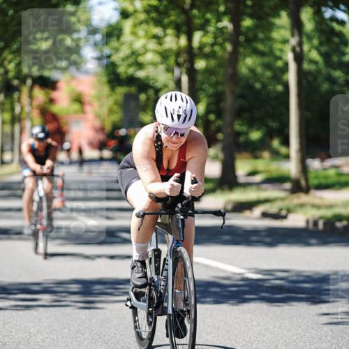 09.08.2026 - GEWOBA Citytriathlon Bremen Michael Burmester http://msf.ph/oto/9951675 09.08.2026 14:19:22 Radfahren 197, 204, 216, 230, 261, 335, 434, 487, 521, 523 meine-sportfotos.de
