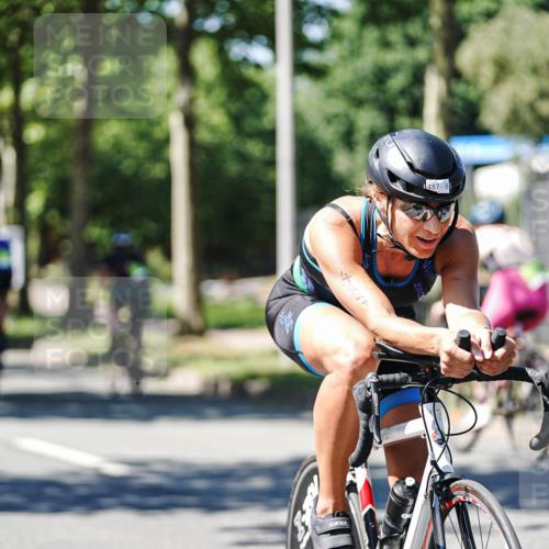 09.08.2026 - GEWOBA Citytriathlon Bremen Michael Burmester http://msf.ph/oto/9951680 09.08.2026 14:19:23 Radfahren 197, 204, 216, 230, 261, 335, 434, 487, 521, 523 meine-sportfotos.de