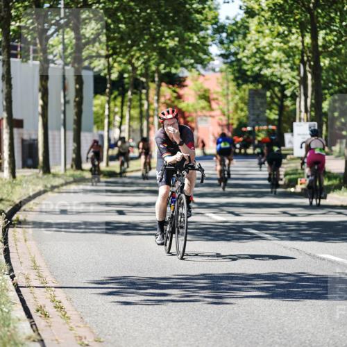 09.08.2026 - GEWOBA Citytriathlon Bremen Michael Burmester http://msf.ph/oto/9951682 09.08.2026 14:19:26 Radfahren 197, 204, 230, 261, 281, 330, 335, 342, 434, 487, 521, 523 meine-sportfotos.de