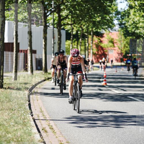 09.08.2026 - GEWOBA Citytriathlon Bremen Michael Burmester http://msf.ph/oto/9951688 09.08.2026 14:19:30 Radfahren 166, 230, 261, 281, 319, 330, 335, 342, 434, 487, 521, 523 meine-sportfotos.de