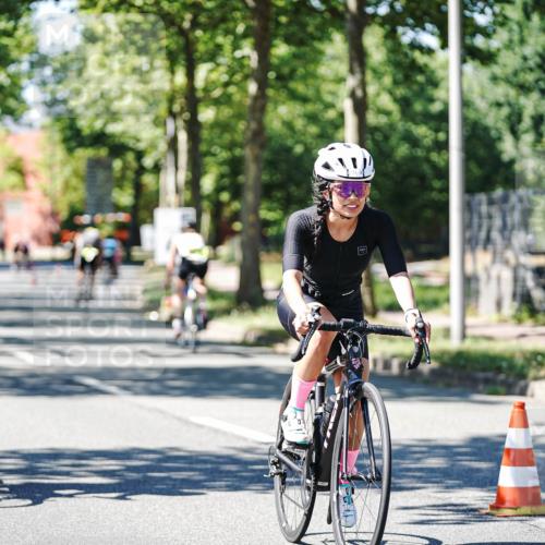 09.08.2026 - GEWOBA Citytriathlon Bremen Michael Burmester http://msf.ph/oto/9951695 09.08.2026 14:19:32 Radfahren 142, 166, 230, 261, 273, 281, 319, 330, 335, 342, 434, 454, 487, 521, 523 meine-sportfotos.de