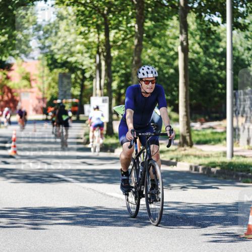 09.08.2026 - GEWOBA Citytriathlon Bremen Michael Burmester http://msf.ph/oto/9951708 09.08.2026 14:19:40 Radfahren 142, 166, 196, 206, 222, 230, 234, 239, 261, 262, 273, 281, 319, 326, 330, 342, 454, 521 meine-sportfotos.de