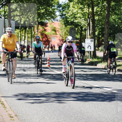 09.08.2026 - GEWOBA Citytriathlon Bremen Michael Burmester http://msf.ph/oto/9951715 09.08.2026 14:19:43 Radfahren 142, 166, 196, 206, 209, 222, 234, 239, 258, 262, 273, 281, 319, 326, 330, 342, 454, 458 meine-sportfotos.de