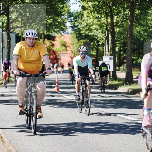 09.08.2026 - GEWOBA Citytriathlon Bremen Michael Burmester http://msf.ph/oto/9951719 09.08.2026 14:19:44 Radfahren 142, 166, 196, 206, 209, 222, 234, 239, 258, 262, 273, 281, 319, 326, 330, 342, 454, 458 meine-sportfotos.de