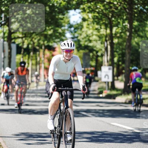 09.08.2026 - GEWOBA Citytriathlon Bremen Michael Burmester http://msf.ph/oto/9951732 09.08.2026 14:19:52 Radfahren 196, 206, 209, 222, 224, 234, 239, 249, 258, 262, 326, 340, 400, 458, 522 meine-sportfotos.de