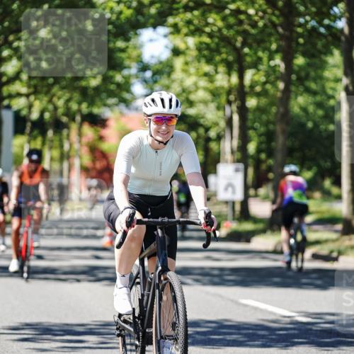 09.08.2026 - GEWOBA Citytriathlon Bremen Michael Burmester http://msf.ph/oto/9951733 09.08.2026 14:19:52 Radfahren 196, 206, 209, 222, 224, 234, 239, 249, 258, 262, 326, 340, 400, 458, 522 meine-sportfotos.de