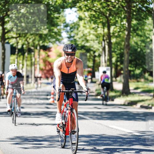 09.08.2026 - GEWOBA Citytriathlon Bremen Michael Burmester http://msf.ph/oto/9951734 09.08.2026 14:19:53 Radfahren 196, 206, 209, 222, 224, 234, 239, 249, 258, 262, 326, 340, 400, 458, 522 meine-sportfotos.de