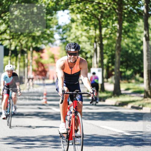 09.08.2026 - GEWOBA Citytriathlon Bremen Michael Burmester http://msf.ph/oto/9951735 09.08.2026 14:19:53 Radfahren 196, 206, 209, 222, 224, 234, 239, 249, 258, 262, 326, 340, 400, 458, 522 meine-sportfotos.de