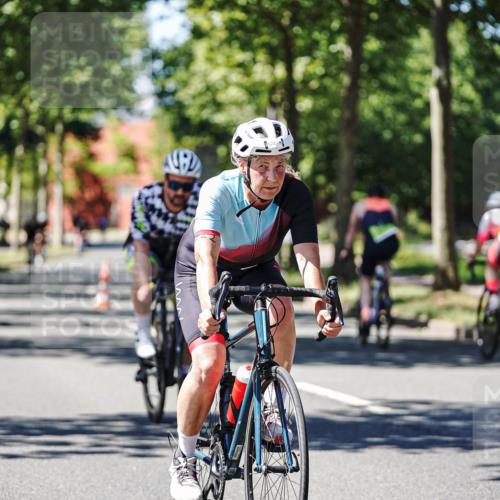 09.08.2026 - GEWOBA Citytriathlon Bremen Michael Burmester http://msf.ph/oto/9951738 09.08.2026 14:19:54 Radfahren 196, 206, 209, 222, 224, 234, 239, 249, 258, 262, 326, 340, 400, 410, 458, 522 meine-sportfotos.de