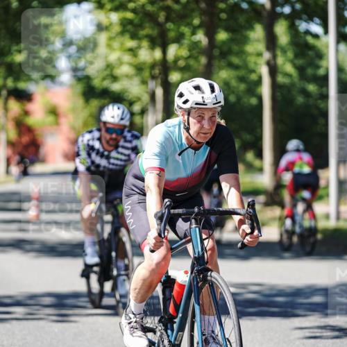 09.08.2026 - GEWOBA Citytriathlon Bremen Michael Burmester http://msf.ph/oto/9951739 09.08.2026 14:19:54 Radfahren 196, 206, 209, 222, 224, 234, 239, 249, 258, 262, 326, 340, 400, 410, 458, 522 meine-sportfotos.de