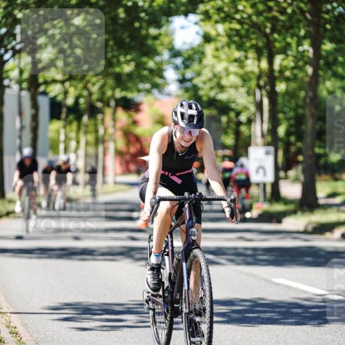09.08.2026 - GEWOBA Citytriathlon Bremen Michael Burmester http://msf.ph/oto/9951742 09.08.2026 14:19:57 Radfahren 196, 209, 222, 224, 237, 239, 249, 258, 310, 340, 400, 410, 458, 522 meine-sportfotos.de