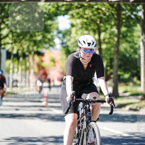 09.08.2026 - GEWOBA Citytriathlon Bremen Michael Burmester http://msf.ph/oto/9951745 09.08.2026 14:19:59 Radfahren 209, 224, 237, 239, 249, 258, 310, 340, 400, 410, 458, 522 meine-sportfotos.de
