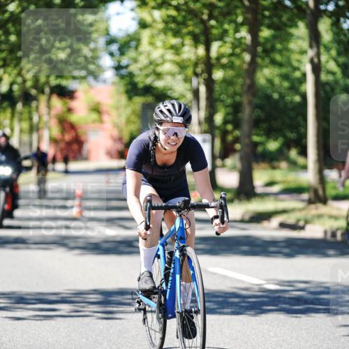 09.08.2026 - GEWOBA Citytriathlon Bremen Michael Burmester http://msf.ph/oto/9951750 09.08.2026 14:20:03 Radfahren 209, 224, 237, 249, 258, 310, 340, 400, 410, 431, 522 meine-sportfotos.de