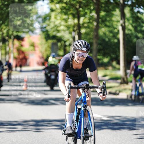 09.08.2026 - GEWOBA Citytriathlon Bremen Michael Burmester http://msf.ph/oto/9951751 09.08.2026 14:20:03 Radfahren 209, 224, 237, 249, 258, 310, 340, 400, 410, 431, 522 meine-sportfotos.de