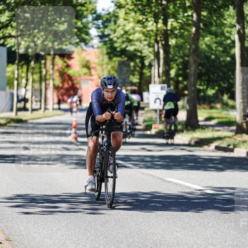 09.08.2026 - GEWOBA Citytriathlon Bremen Michael Burmester http://msf.ph/oto/9951794 09.08.2026 14:20:35 Radfahren 233, 250, 264, 282, 338, 384, 438, 450, 482 meine-sportfotos.de