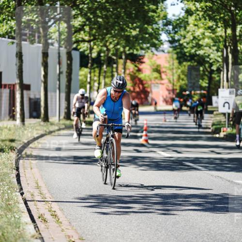 09.08.2026 - GEWOBA Citytriathlon Bremen Michael Burmester http://msf.ph/oto/9951807 09.08.2026 14:20:47 Radfahren 198, 264, 282, 390, 402, 438, 501, 508 meine-sportfotos.de