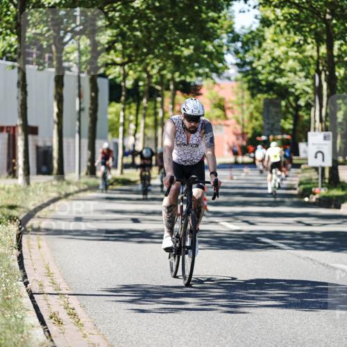 09.08.2026 - GEWOBA Citytriathlon Bremen Michael Burmester http://msf.ph/oto/9951811 09.08.2026 14:20:50 Radfahren 30, 198, 264, 390, 402, 438, 501, 508 meine-sportfotos.de