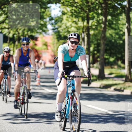 09.08.2026 - GEWOBA Citytriathlon Bremen Michael Burmester http://msf.ph/oto/9951832 09.08.2026 14:21:09 Radfahren 30, 167, 214, 231, 252, 255, 268, 348, 405, 409, 479, 515 meine-sportfotos.de