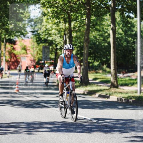 09.08.2026 - GEWOBA Citytriathlon Bremen Michael Burmester http://msf.ph/oto/9951852 09.08.2026 14:21:26 Radfahren 138, 167, 194, 299, 348, 388, 405, 412, 421, 422, 428, 440, 493, 525 meine-sportfotos.de