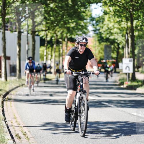 09.08.2026 - GEWOBA Citytriathlon Bremen Michael Burmester http://msf.ph/oto/9951856 09.08.2026 14:21:30 Radfahren 138, 194, 201, 299, 388, 412, 421, 422, 428, 440, 493, 525 meine-sportfotos.de