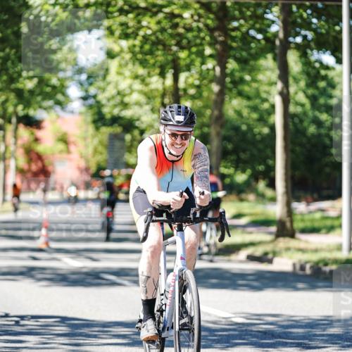 09.08.2026 - GEWOBA Citytriathlon Bremen Michael Burmester http://msf.ph/oto/9951875 09.08.2026 14:21:43 Radfahren 23, 138, 194, 195, 201, 358, 393, 423, 437, 442, 449, 525 meine-sportfotos.de