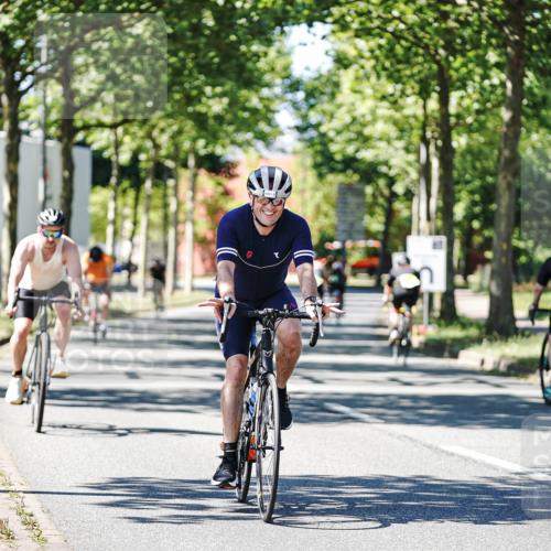 09.08.2026 - GEWOBA Citytriathlon Bremen Michael Burmester http://msf.ph/oto/9951879 09.08.2026 14:21:46 Radfahren 23, 195, 201, 358, 393, 423, 437, 442, 449 meine-sportfotos.de