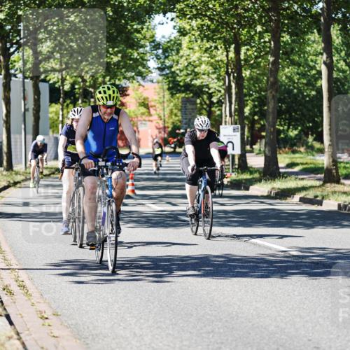 09.08.2026 - GEWOBA Citytriathlon Bremen Michael Burmester http://msf.ph/oto/9951901 09.08.2026 14:22:13 Radfahren 191, 212, 219, 241, 296, 303, 311, 391, 432, 519 meine-sportfotos.de
