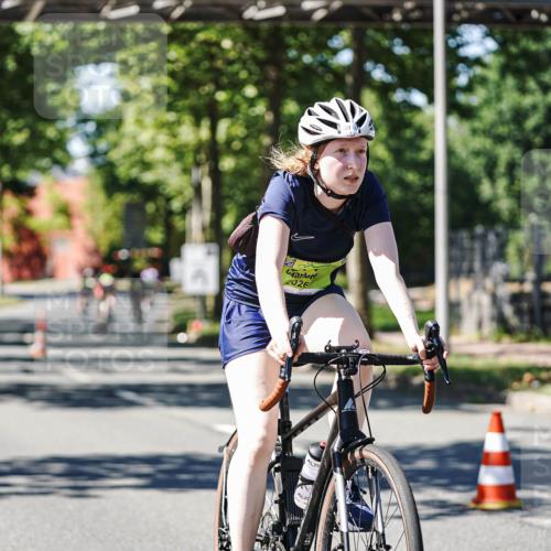 09.08.2026 - GEWOBA Citytriathlon Bremen Michael Burmester http://msf.ph/oto/9951904 09.08.2026 14:22:15 Radfahren 191, 212, 219, 241, 303, 311, 391, 432, 519 meine-sportfotos.de