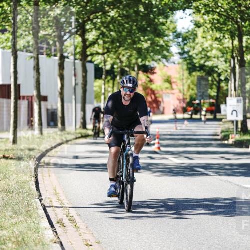 09.08.2026 - GEWOBA Citytriathlon Bremen Michael Burmester http://msf.ph/oto/9951917 09.08.2026 14:22:32 Radfahren 104, 275, 381, 389, 394, 397, 411, 413 meine-sportfotos.de