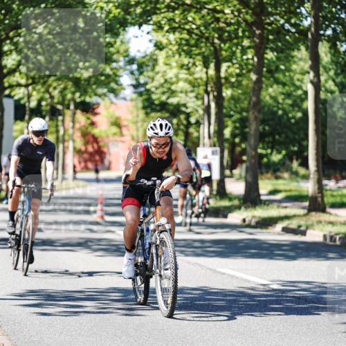 09.08.2026 - GEWOBA Citytriathlon Bremen Michael Burmester http://msf.ph/oto/9951922 09.08.2026 14:22:36 Radfahren 104, 275, 298, 381, 389, 394, 397, 411, 413 meine-sportfotos.de