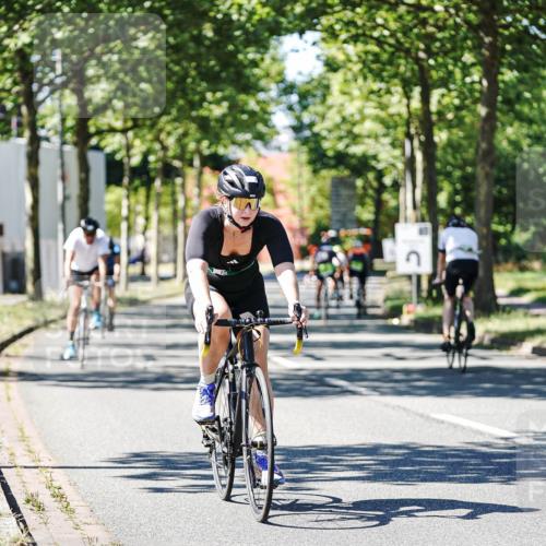 09.08.2026 - GEWOBA Citytriathlon Bremen Michael Burmester http://msf.ph/oto/9951925 09.08.2026 14:22:37 Radfahren 104, 275, 298, 381, 389, 394, 397, 411, 413 meine-sportfotos.de
