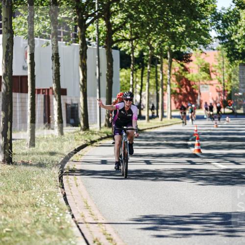 09.08.2026 - GEWOBA Citytriathlon Bremen Michael Burmester http://msf.ph/oto/9951935 09.08.2026 14:22:47 Radfahren 188, 259, 298, 381, 394, 411, 452 meine-sportfotos.de