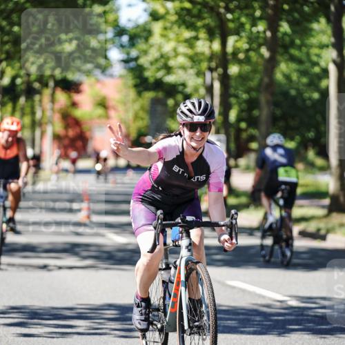 09.08.2026 - GEWOBA Citytriathlon Bremen Michael Burmester http://msf.ph/oto/9951939 09.08.2026 14:22:49 Radfahren 188, 259, 298, 372, 381, 452, 486 meine-sportfotos.de