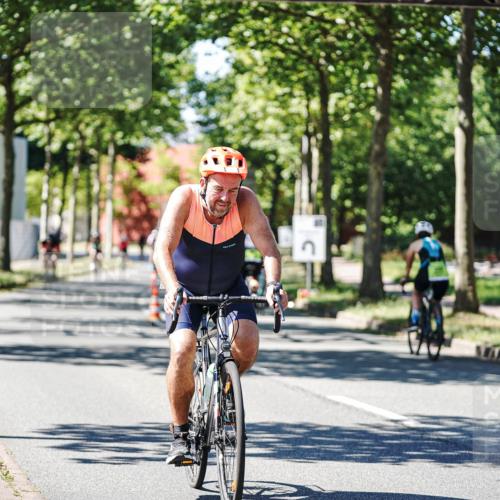09.08.2026 - GEWOBA Citytriathlon Bremen Michael Burmester http://msf.ph/oto/9951942 09.08.2026 14:22:50 Radfahren 188, 259, 298, 372, 381, 452, 480, 486 meine-sportfotos.de