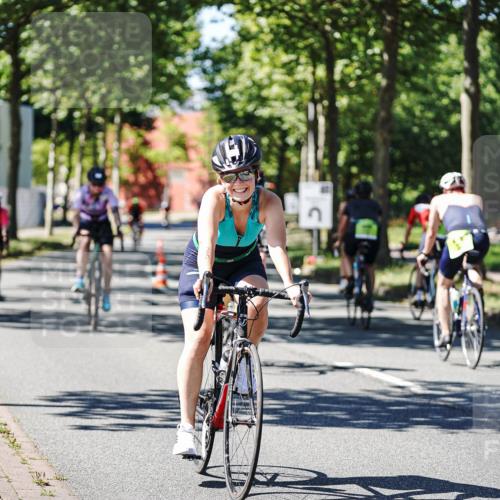 09.08.2026 - GEWOBA Citytriathlon Bremen Michael Burmester http://msf.ph/oto/9951952 09.08.2026 14:22:57 Radfahren 188, 245, 259, 267, 372, 419, 452, 480, 486 meine-sportfotos.de