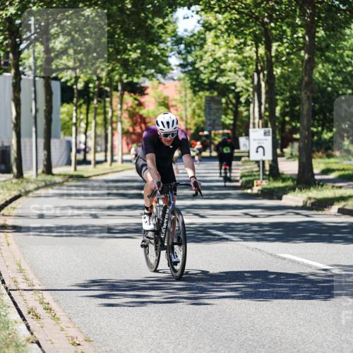 09.08.2026 - GEWOBA Citytriathlon Bremen Michael Burmester http://msf.ph/oto/9951966 09.08.2026 14:23:08 Radfahren 245, 267, 372, 415, 419, 480, 486 meine-sportfotos.de