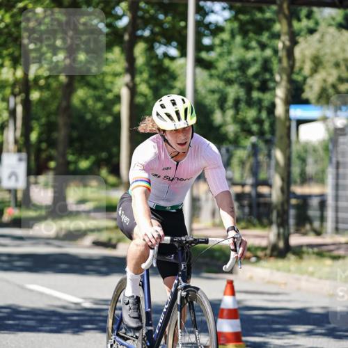 09.08.2026 - GEWOBA Citytriathlon Bremen Michael Burmester http://msf.ph/oto/9951970 09.08.2026 14:23:15 Radfahren 31, 267, 375, 379, 415, 419, 441 meine-sportfotos.de