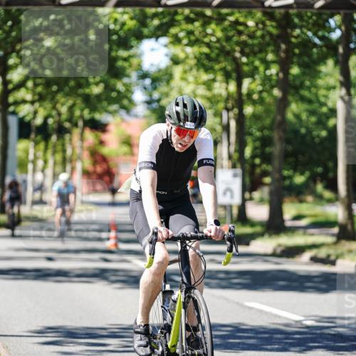 09.08.2026 - GEWOBA Citytriathlon Bremen Michael Burmester http://msf.ph/oto/9951981 09.08.2026 14:23:24 Radfahren 31, 375, 379, 424, 426, 441, 463 meine-sportfotos.de