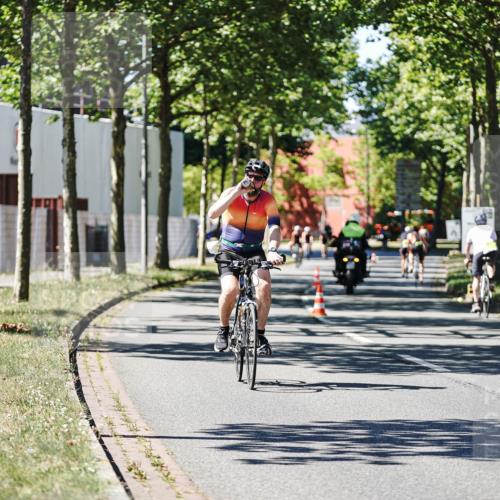 09.08.2026 - GEWOBA Citytriathlon Bremen Michael Burmester http://msf.ph/oto/9951993 09.08.2026 14:23:30 Radfahren 318, 332, 375, 379, 424, 426, 441, 463, 467 meine-sportfotos.de
