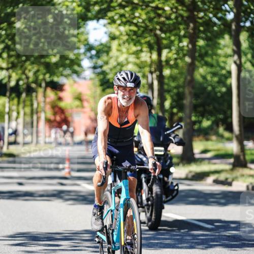 09.08.2026 - GEWOBA Citytriathlon Bremen Michael Burmester http://msf.ph/oto/9952028 09.08.2026 14:24:06 Radfahren 55, 246, 315, 361, 430, 465, 468, 472, 478, 502 meine-sportfotos.de