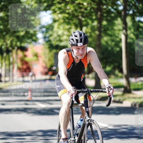 09.08.2026 - GEWOBA Citytriathlon Bremen Michael Burmester http://msf.ph/oto/9952041 09.08.2026 14:24:16 Radfahren 315, 361, 436, 468, 495, 502, 505 meine-sportfotos.de
