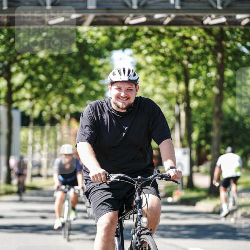 09.08.2026 - GEWOBA Citytriathlon Bremen Michael Burmester http://msf.ph/oto/9952050 09.08.2026 14:24:26 Radfahren 160, 361, 367, 436, 451, 483, 488, 495, 502, 505 meine-sportfotos.de