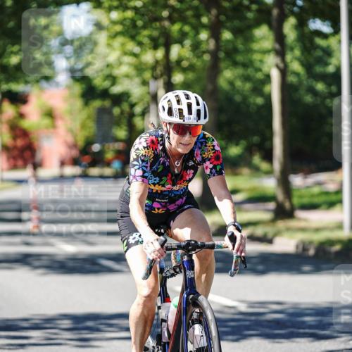 09.08.2026 - GEWOBA Citytriathlon Bremen Michael Burmester http://msf.ph/oto/9952081 09.08.2026 14:24:49 Radfahren 120, 141, 414, 460, 499, 514 meine-sportfotos.de