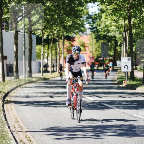 09.08.2026 - GEWOBA Citytriathlon Bremen Michael Burmester http://msf.ph/oto/9952088 09.08.2026 14:25:05 Radfahren 112, 380, 524 meine-sportfotos.de