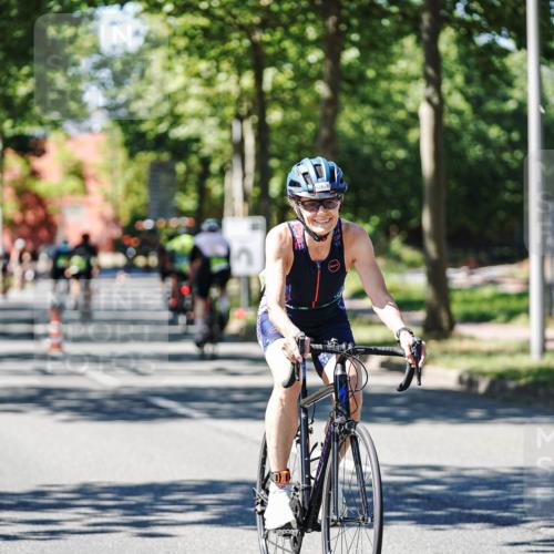 09.08.2026 - GEWOBA Citytriathlon Bremen Michael Burmester http://msf.ph/oto/9952094 09.08.2026 14:25:12 Radfahren 112, 181, 187, 359, 380, 491, 492, 524 meine-sportfotos.de