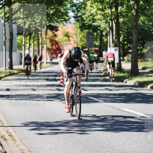 09.08.2026 - GEWOBA Citytriathlon Bremen Michael Burmester http://msf.ph/oto/9952095 09.08.2026 14:25:15 Radfahren 181, 187, 359, 380, 491, 492, 518, 524 meine-sportfotos.de