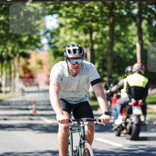 09.08.2026 - GEWOBA Citytriathlon Bremen Michael Burmester http://msf.ph/oto/9952104 09.08.2026 14:25:25 Radfahren 181, 187, 333, 359, 491, 492, 518 meine-sportfotos.de