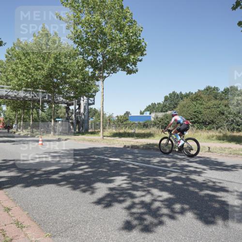 09.08.2026 - GEWOBA Citytriathlon Bremen Michael Burmester http://msf.ph/oto/9952116 09.08.2026 13:17:27 Radfahren 931, 1109 meine-sportfotos.de