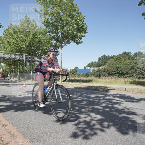 09.08.2026 - GEWOBA Citytriathlon Bremen Michael Burmester http://msf.ph/oto/9952128 09.08.2026 13:17:58 Radfahren 625, 796, 876, 953, 1154 meine-sportfotos.de