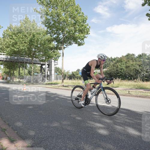 09.08.2026 - GEWOBA Citytriathlon Bremen Michael Burmester http://msf.ph/oto/9952134 09.08.2026 10:17:07 Radfahren 365 meine-sportfotos.de